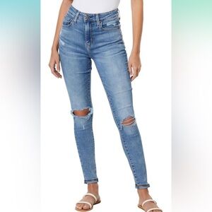 Levi’s 721 high rise skinny jean medium wash Sz 26 x 30 NWT